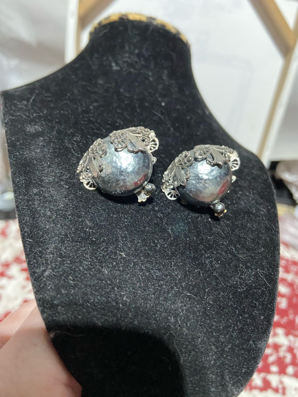 Vintage Fur Clips, Silver-Tone Filigree With Chunky Imitation Pearl